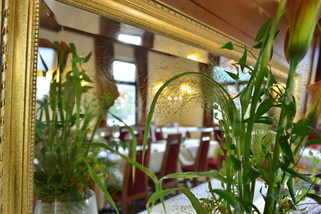 Hotel Beretta Ахенкирх Екстериор снимка