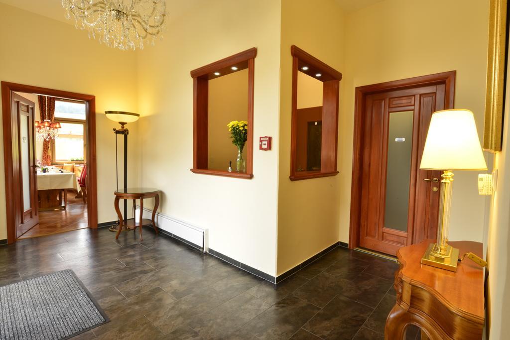 Hotel Beretta Ахенкирх Екстериор снимка